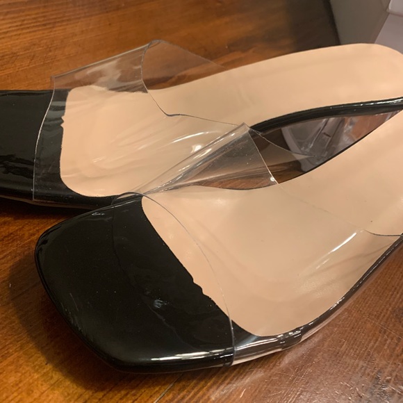new transparent heel and square toe - Picture 9 of 9